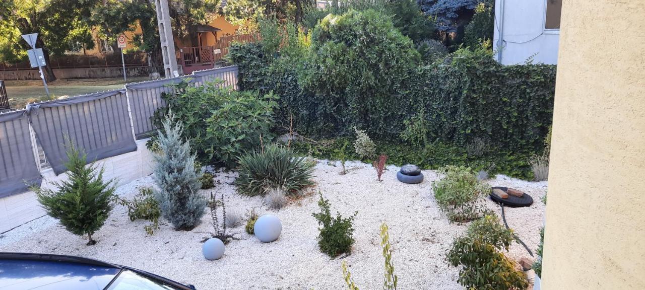 Hi-Bp Garden City Batsanyi Apartment 3 Rooms, Apartment Upstairs Near The City Train With Free Parking 부다페스트 외부 사진