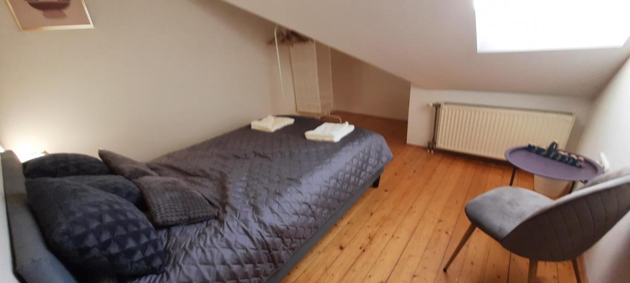 Hi-Bp Garden City Batsanyi Apartment 3 Rooms, Apartment Upstairs Near The City Train With Free Parking 부다페스트 외부 사진