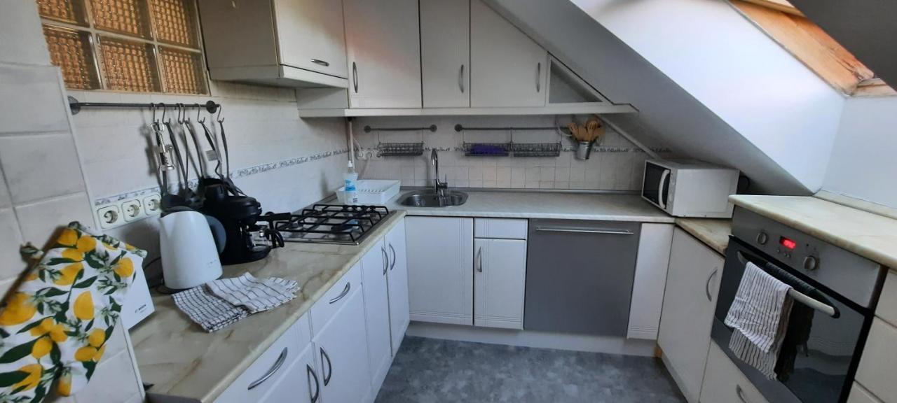 Hi-Bp Garden City Batsanyi Apartment 3 Rooms, Apartment Upstairs Near The City Train With Free Parking 부다페스트 외부 사진