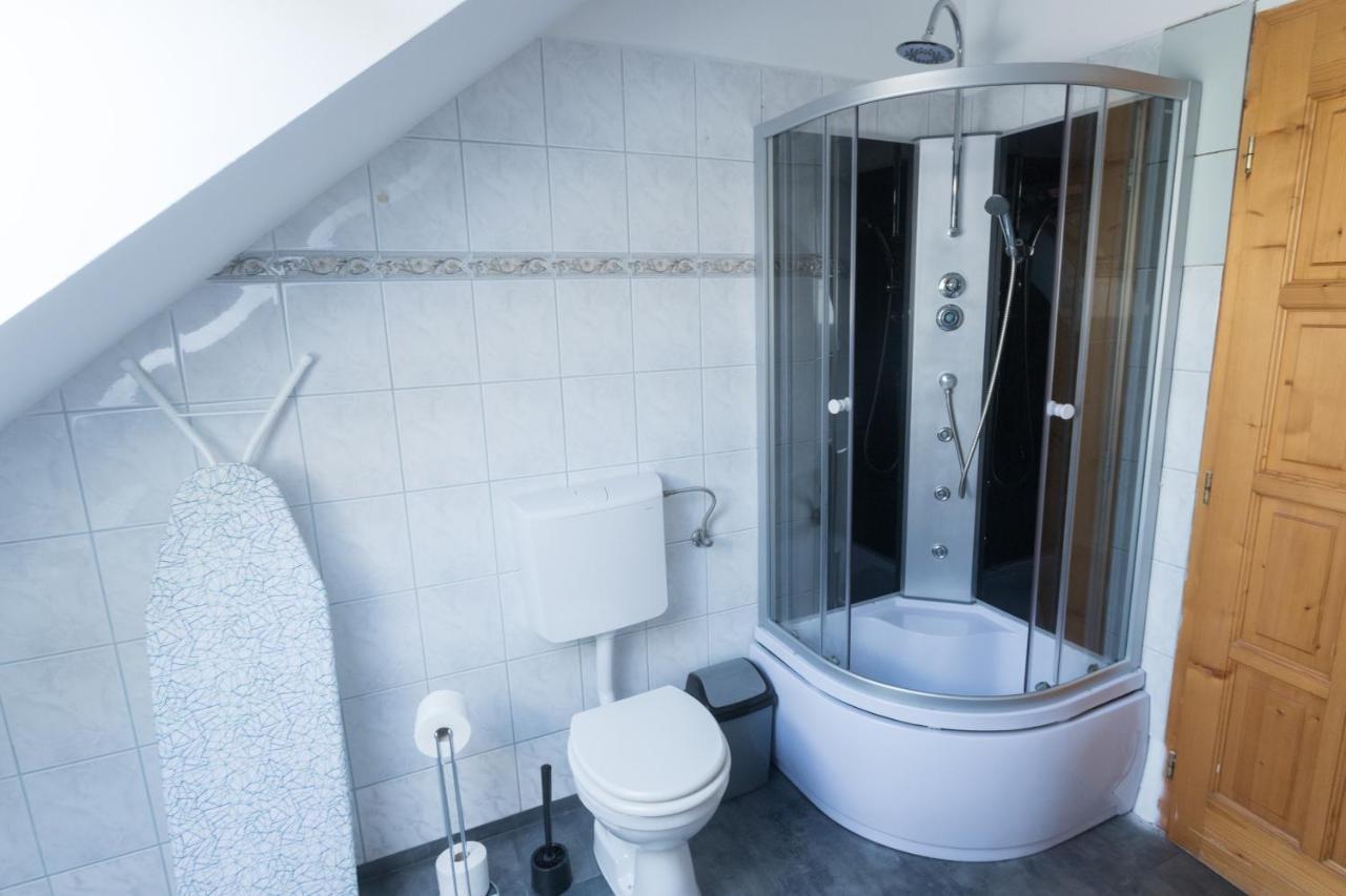 Hi-Bp Garden City Batsanyi Apartment 3 Rooms, Apartment Upstairs Near The City Train With Free Parking 부다페스트 외부 사진