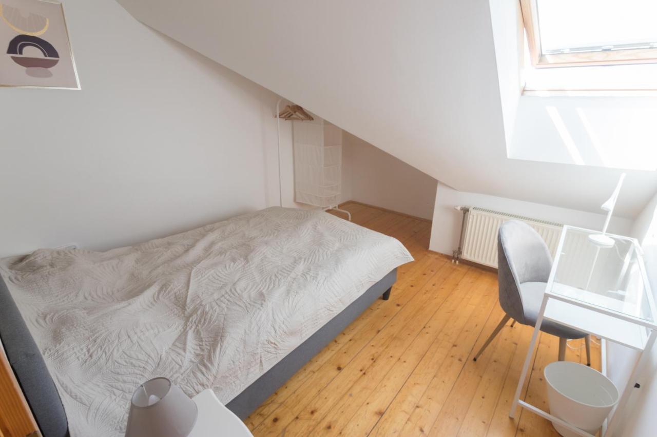 Hi-Bp Garden City Batsanyi Apartment 3 Rooms, Apartment Upstairs Near The City Train With Free Parking 부다페스트 외부 사진